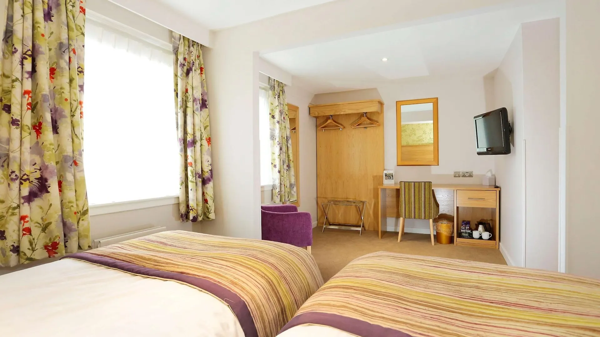 Best Western Invercarse Hotel Dundee 4*,