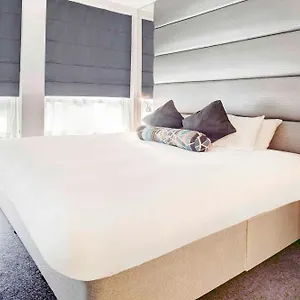 Hotel Sandman Signature